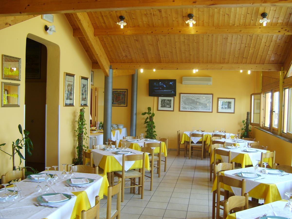 Albergo Primavera Сенигаллия Экстерьер фото